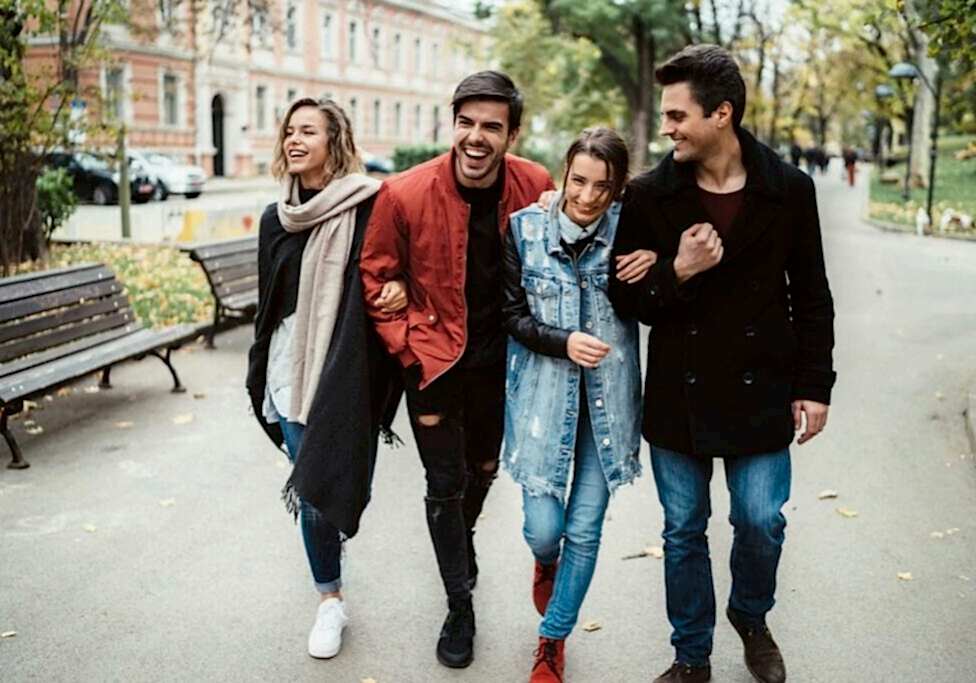 wedding couple with their witnesses